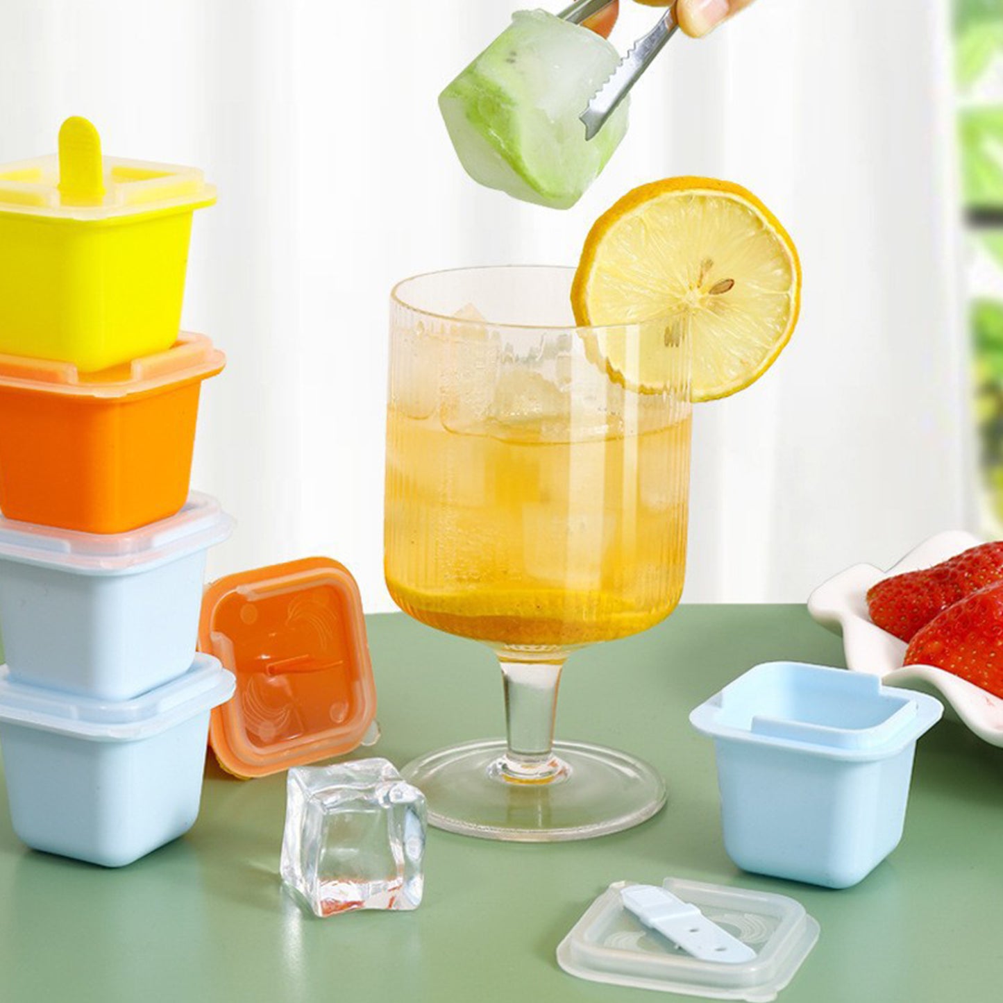 6pcs Silicone Ice Cubes Tray with Lid
