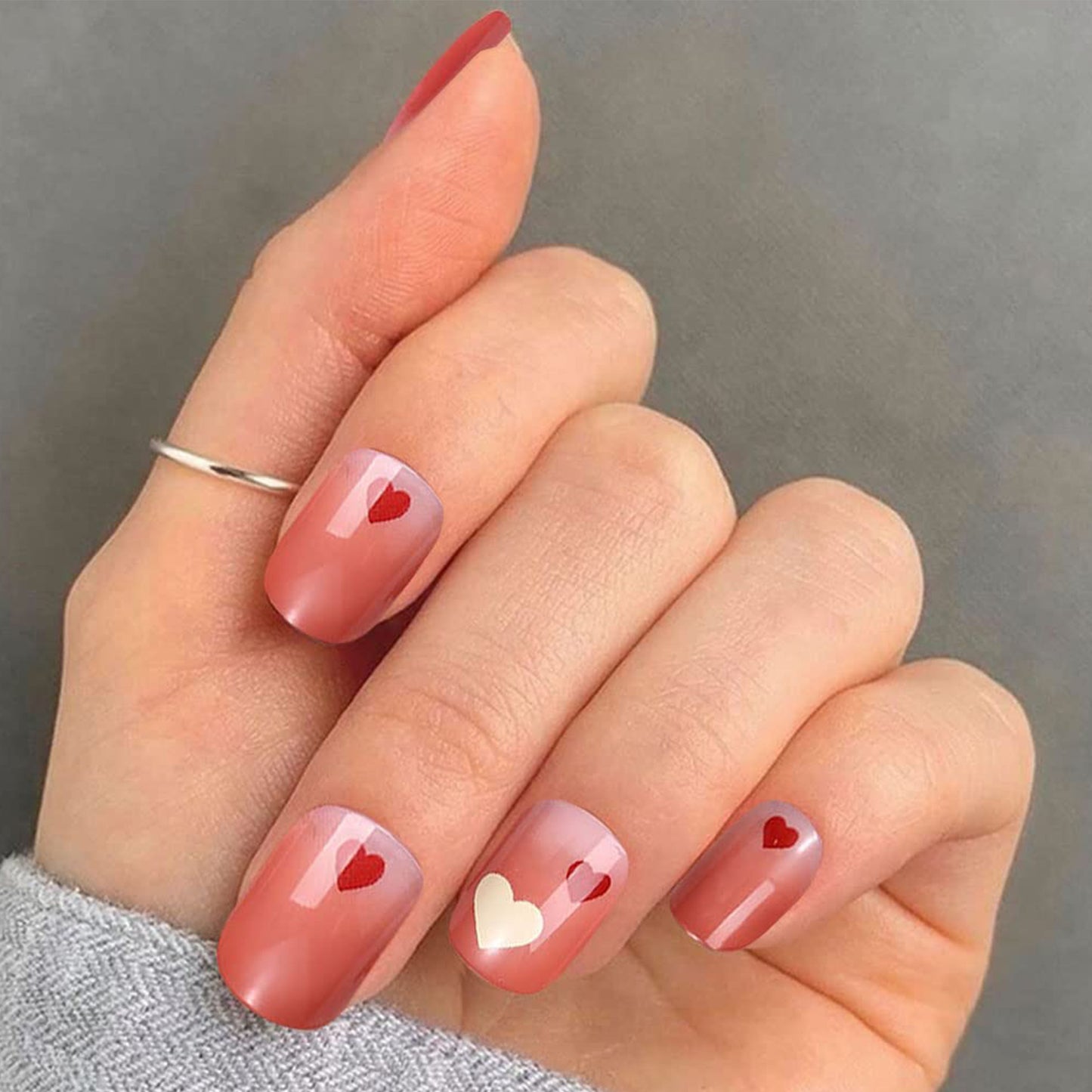 Trendy Glossy Red Ombre Short Square Press-on Nails