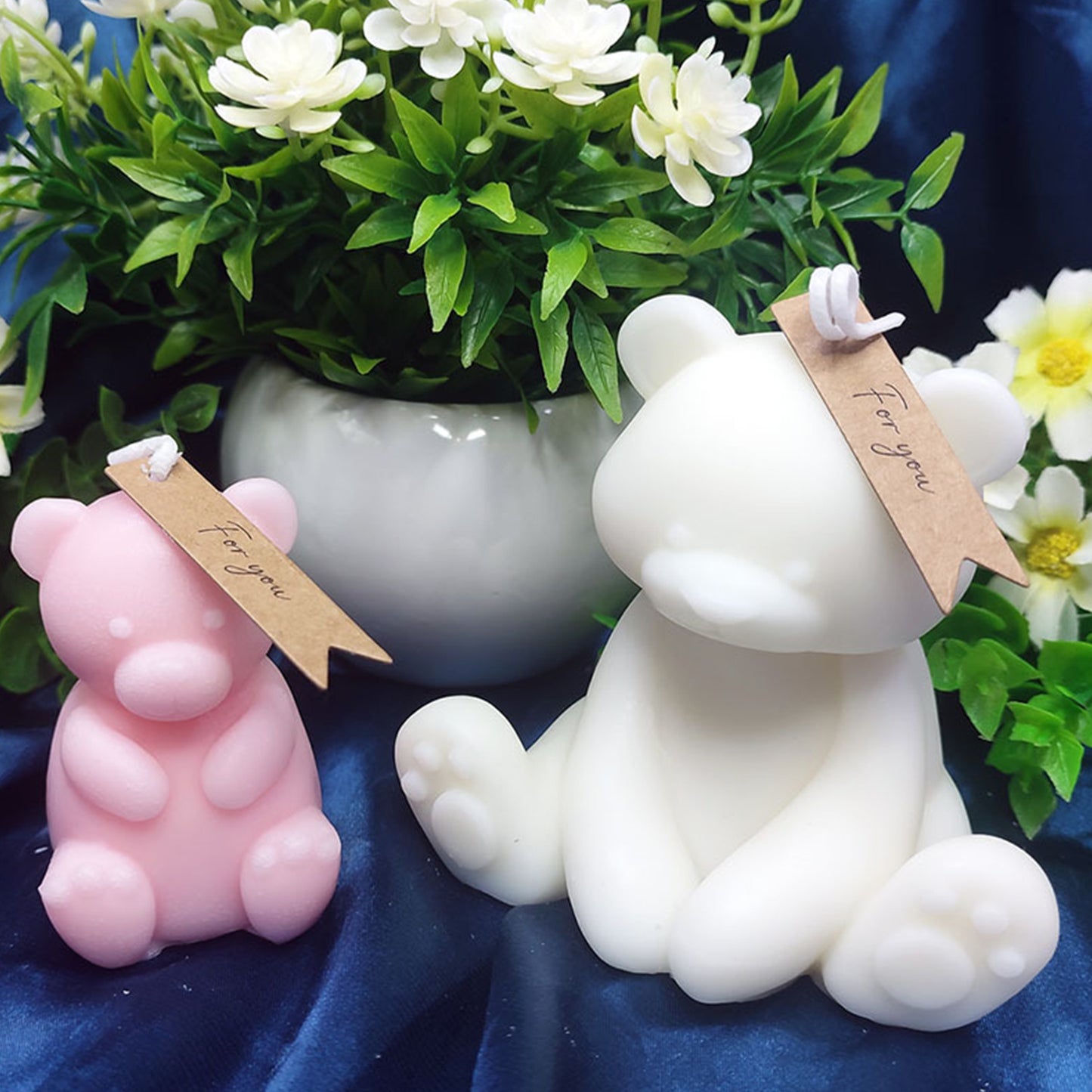 Scented Cute Bear Hug Candle Kawaii Soywax Candle