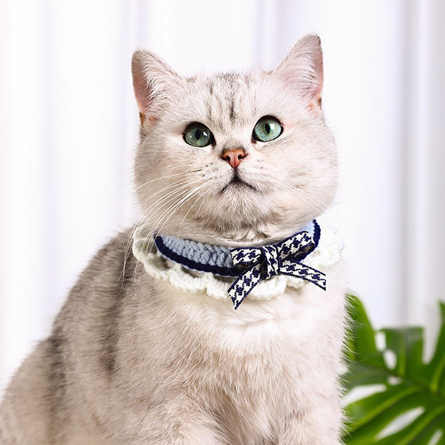Lovely Crochet Pet Collar Cat Dog Neckwear.